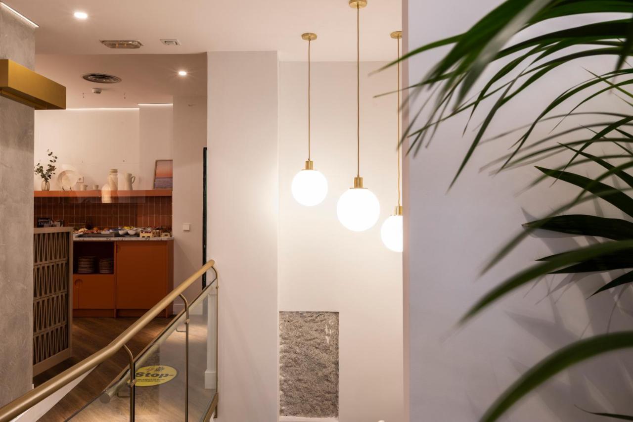Petit Palace Puerta Del Sol Madrid Extérieur photo