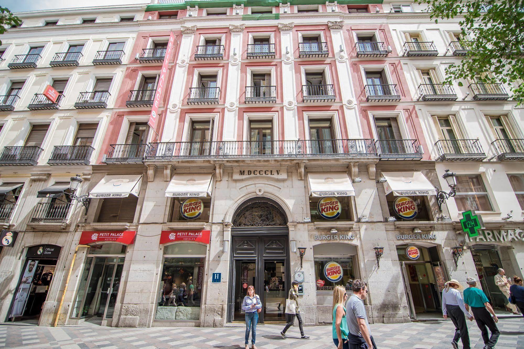 Petit Palace Puerta Del Sol Madrid Extérieur photo